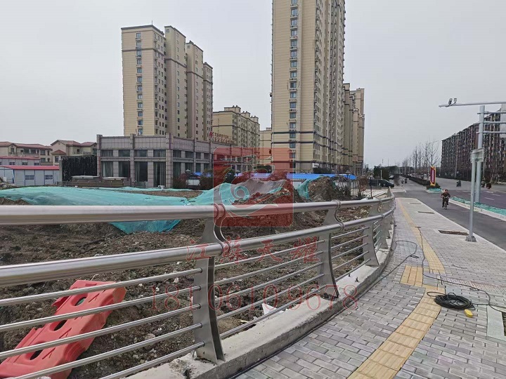 贈送安裝-贈送運輸-不銹鋼景觀護欄